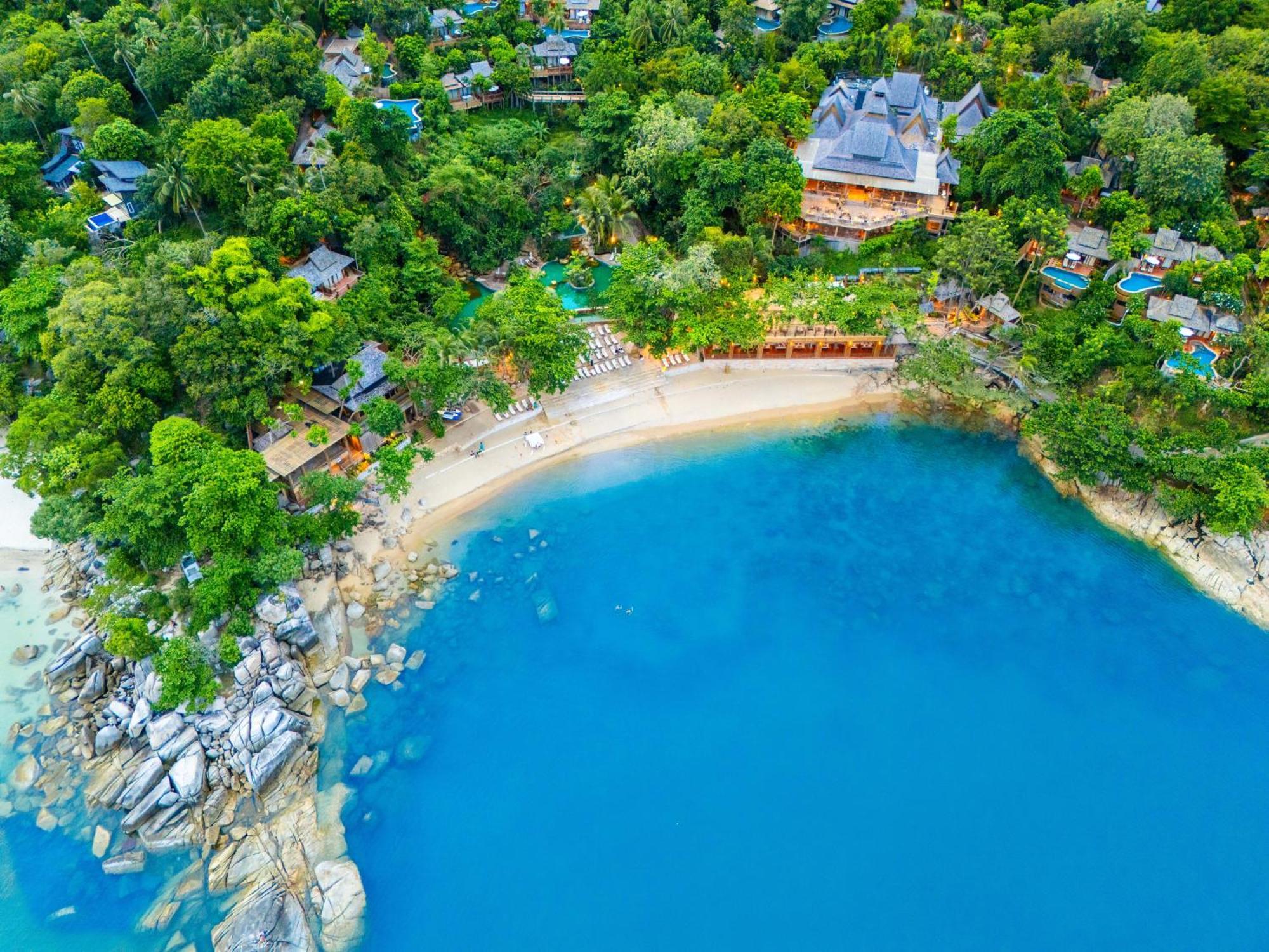 Santhiya Koh Phangan Resort And Spa Екстериор снимка Aerial view of the resort
