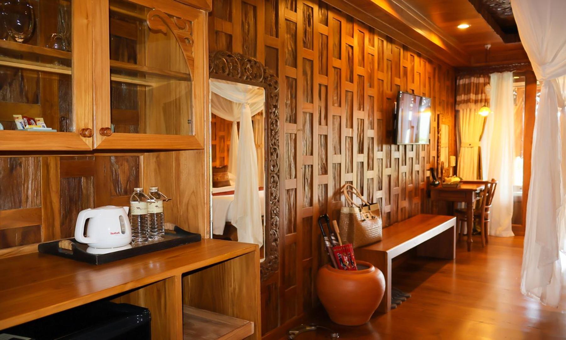 Santhiya Koh Phangan Resort And Spa Екстериор снимка Interior of a hotel room