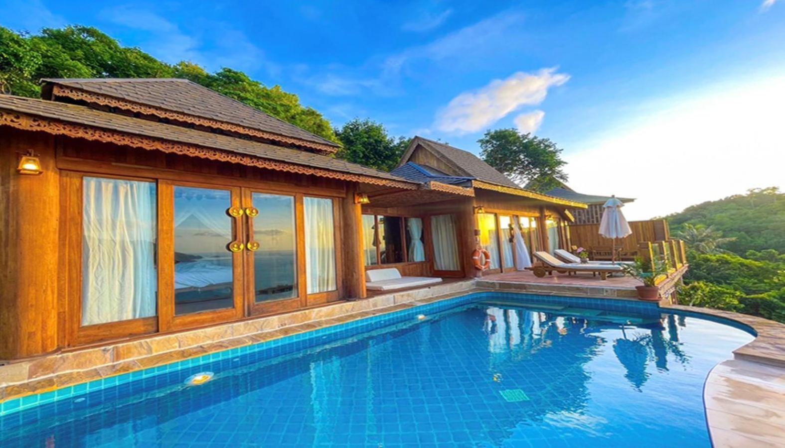 Santhiya Koh Phangan Resort And Spa Екстериор снимка Villa at the resort